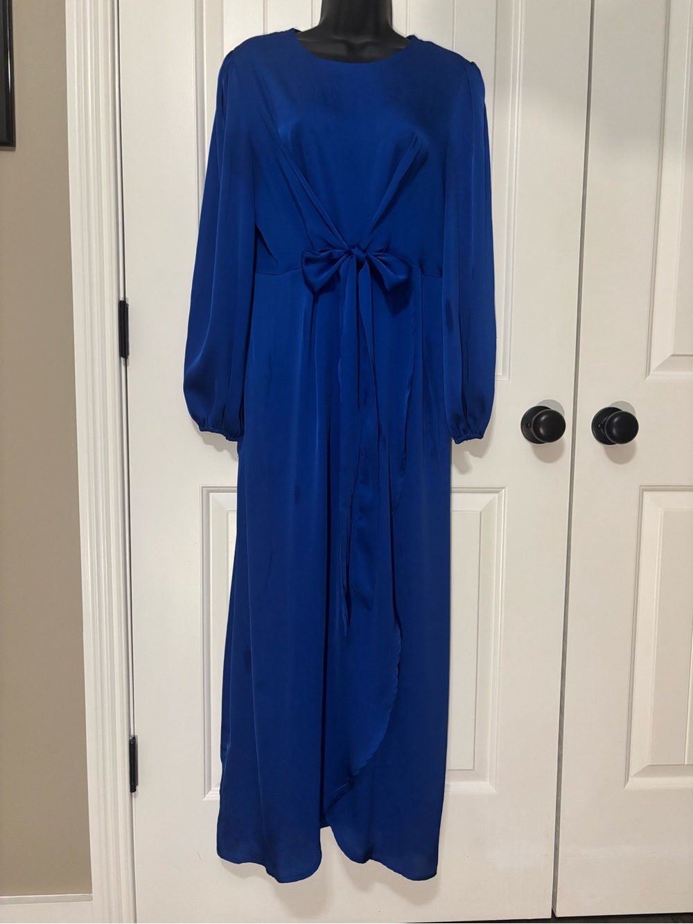 Royal Blue Long Sleeve Tie-Waist Satin Dress